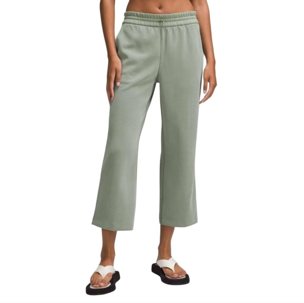 Lululemon Softstreme High-Rise Straight-Leg Cropped Pant Green Women's 6
